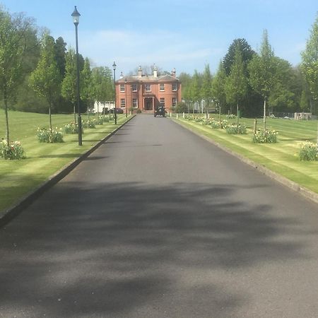 Woodland House Hotel Dumfries Exteriör bild