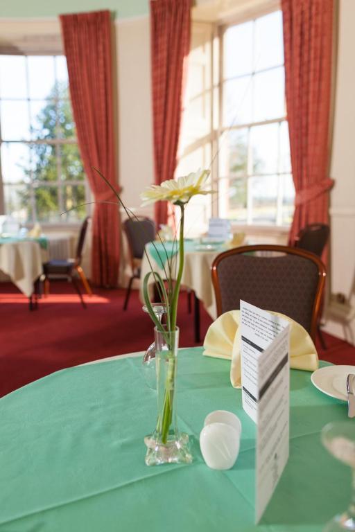 Woodland House Hotel Dumfries Exteriör bild